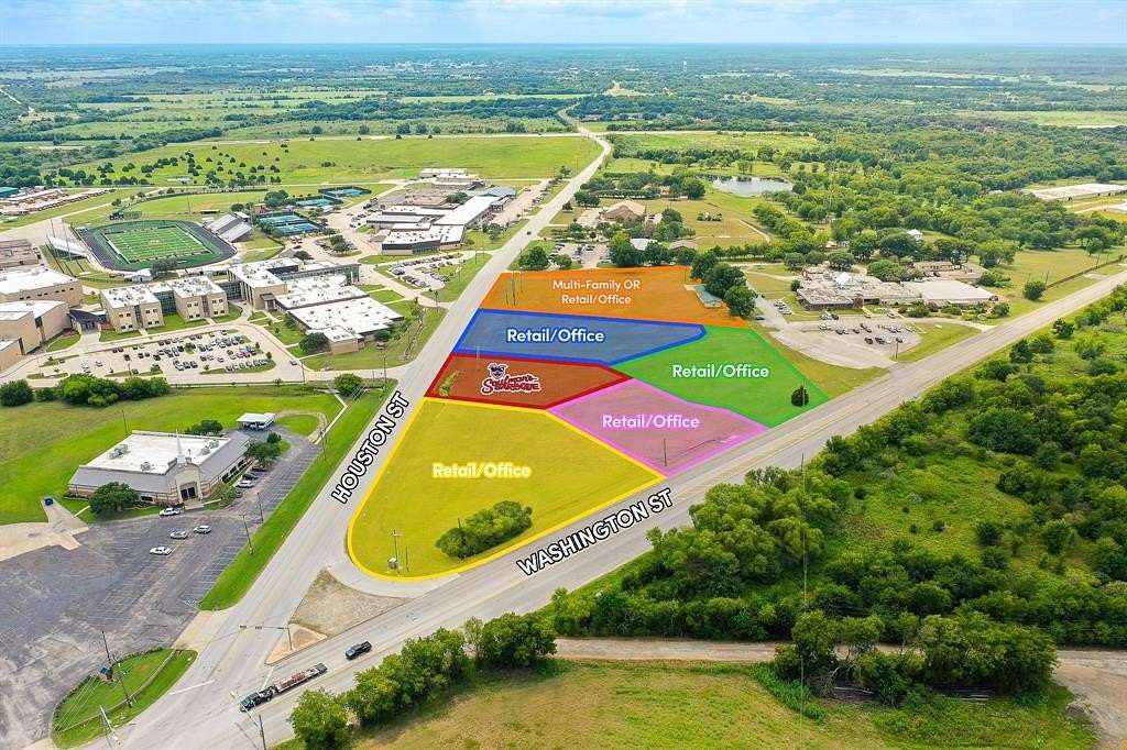 1.05 Acres of Commercial Land for Sale in Kaufman, Texas