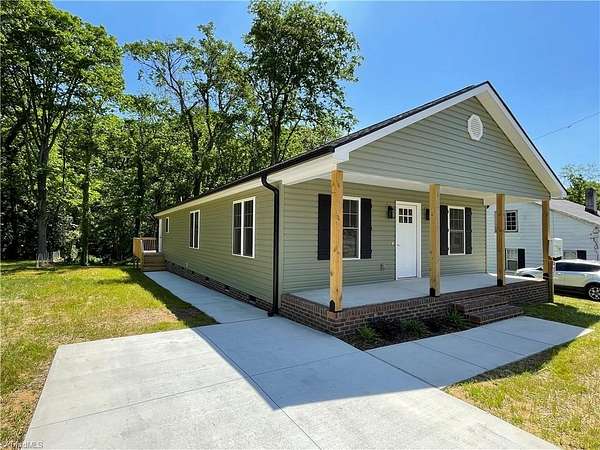 2 Acres of Residential Land with Home for Sale in Lexington, North Carolina