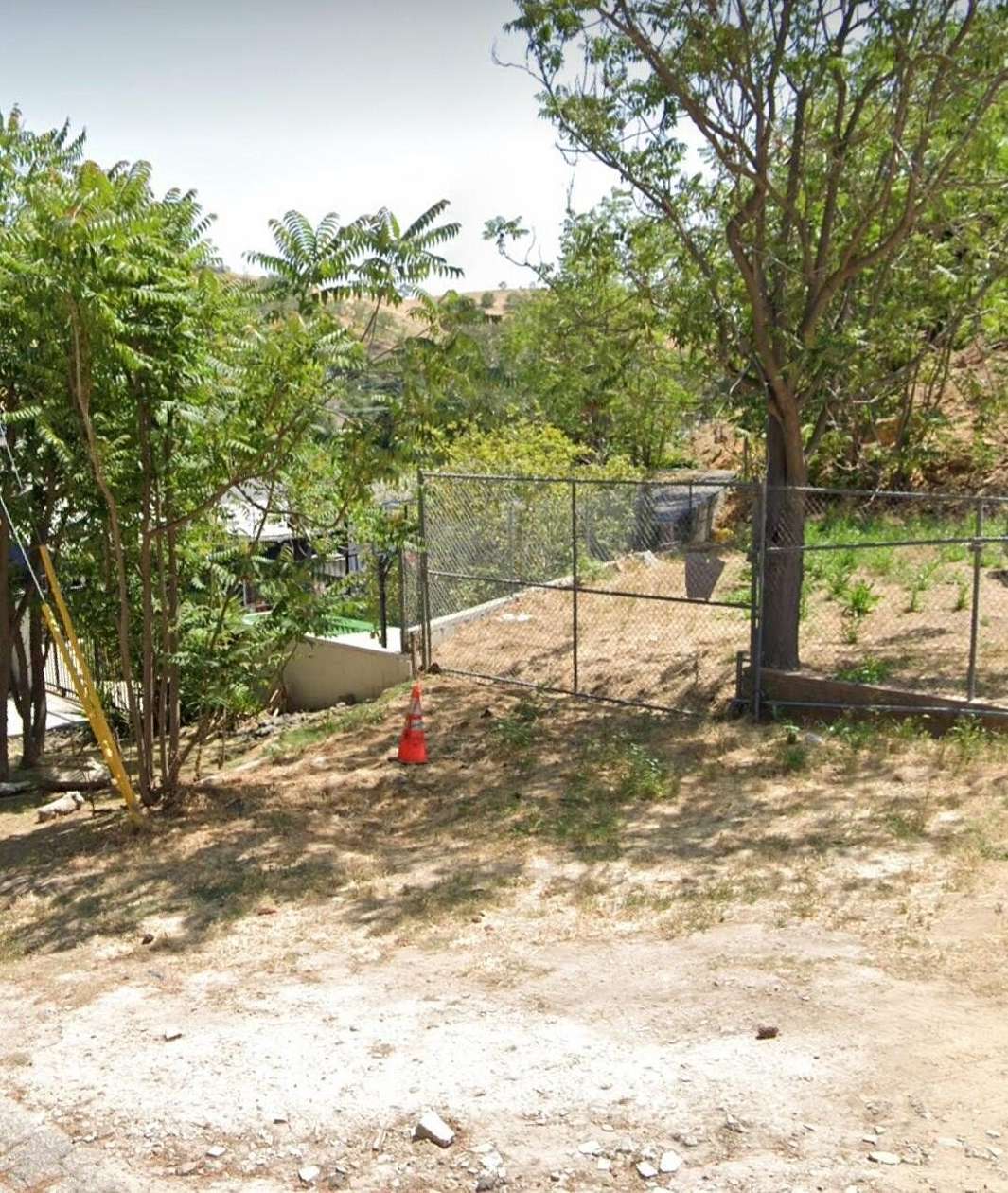 0.13 Acres of Residential Land for Sale in Los Angeles, California