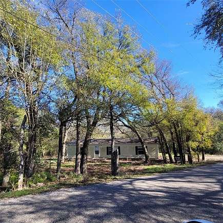 1.8 Acres of Residential Land for Sale in Palmer, Texas