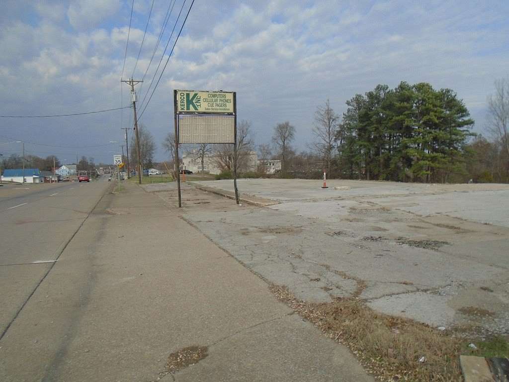 4.37 Acres of Commercial Land for Sale in Madisonville, Kentucky