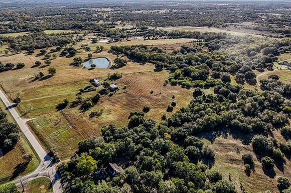 11.595 Acres of Agricultural Land for Sale in Brenham, Texas