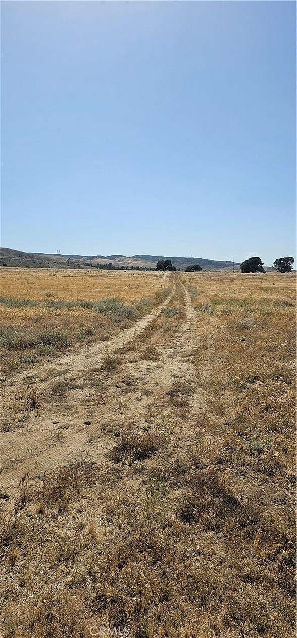 2.535 Acres of Residential Land for Sale in Lancaster, California