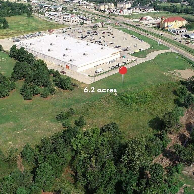 6.32 Acres of Commercial Land for Sale in Paris, Texas