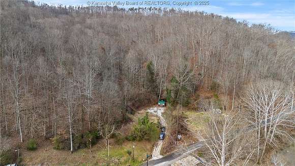 27 Acres of Recreational Land for Sale in Elkview, West Virginia