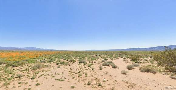 40 Acres of Land for Sale in Golden Valley, Arizona