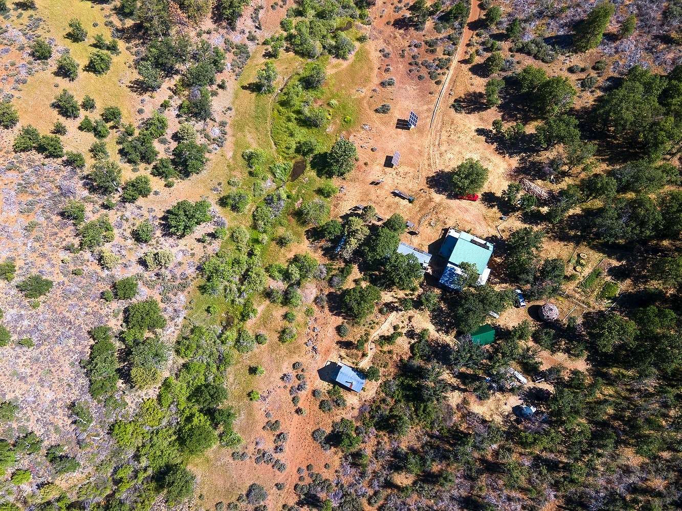 40 Acres of Land for Sale in Ashland, Oregon