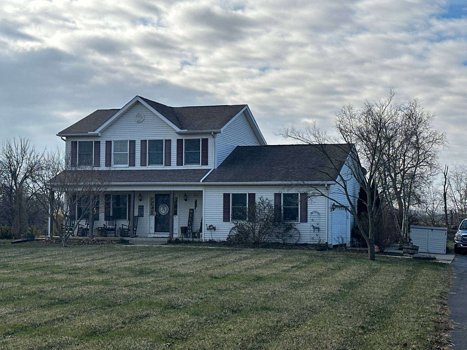 5 Acres of Residential Land with Home for Auction in London, Ohio