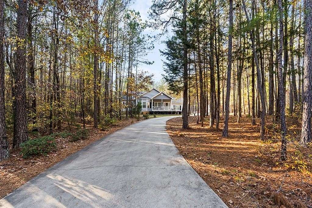 3.02 Acres of Residential Land with Home for Sale in Greenwood, South Carolina