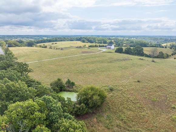 37 Acres of Land with Home for Sale in Billings, Missouri