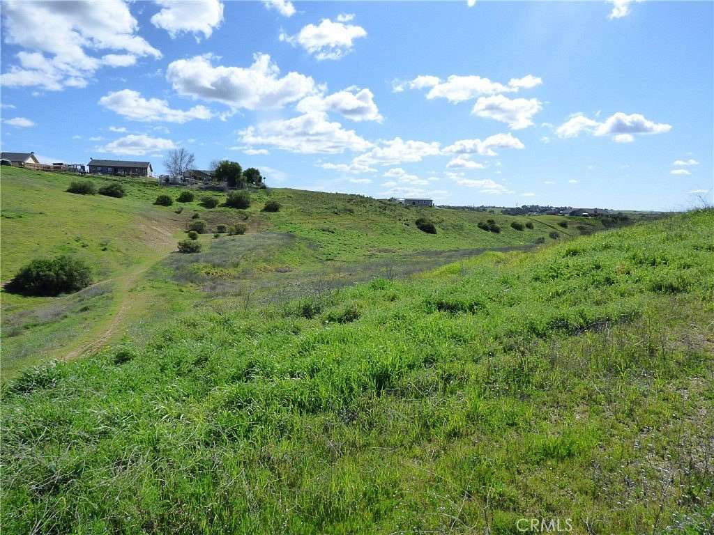 1 Acre of Residential Land for Sale in Paso Robles, California