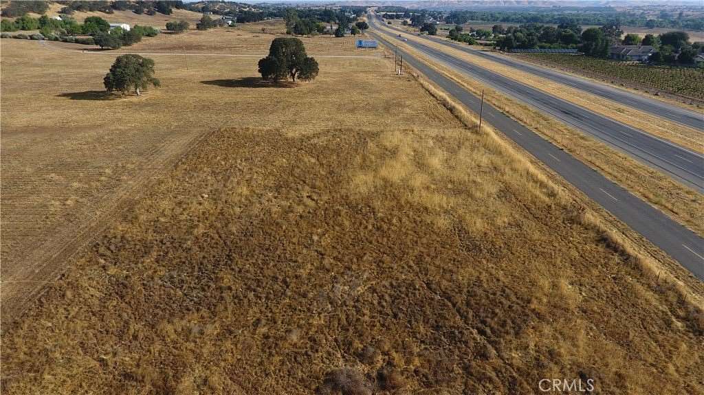 10.5 Acres of Commercial Land for Sale in Paso Robles, California