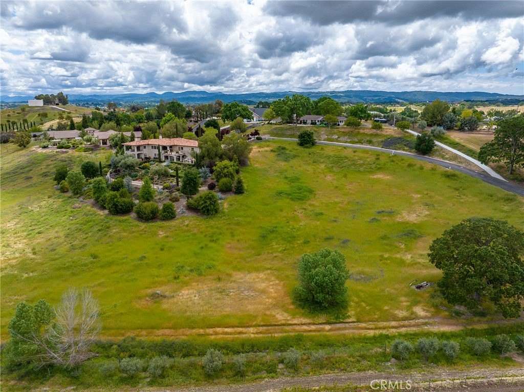 1.57 Acres of Land for Sale in Paso Robles, California