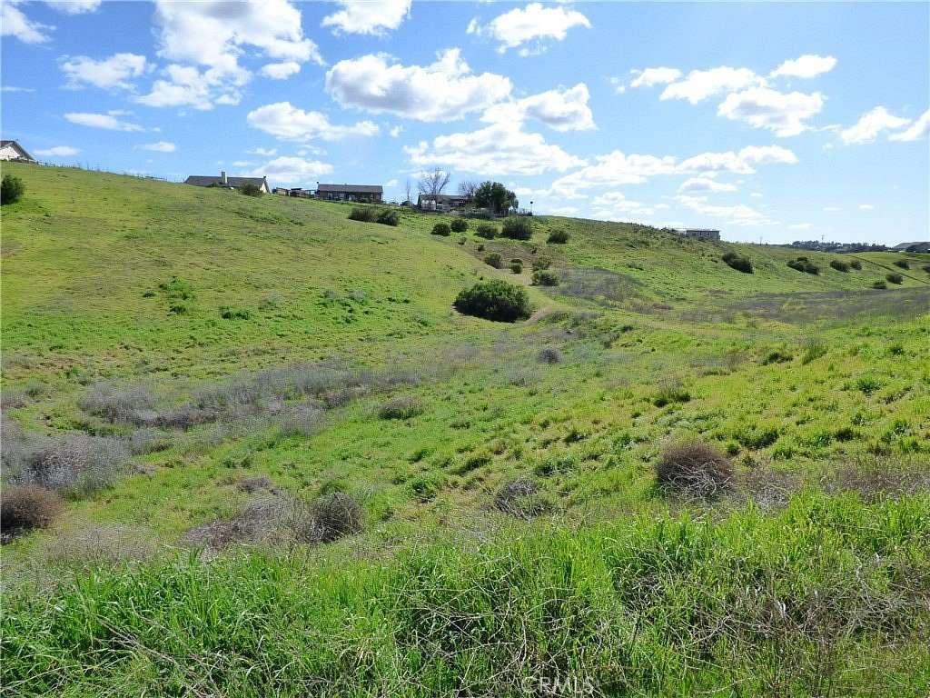 1 Acre of Residential Land for Sale in Paso Robles, California