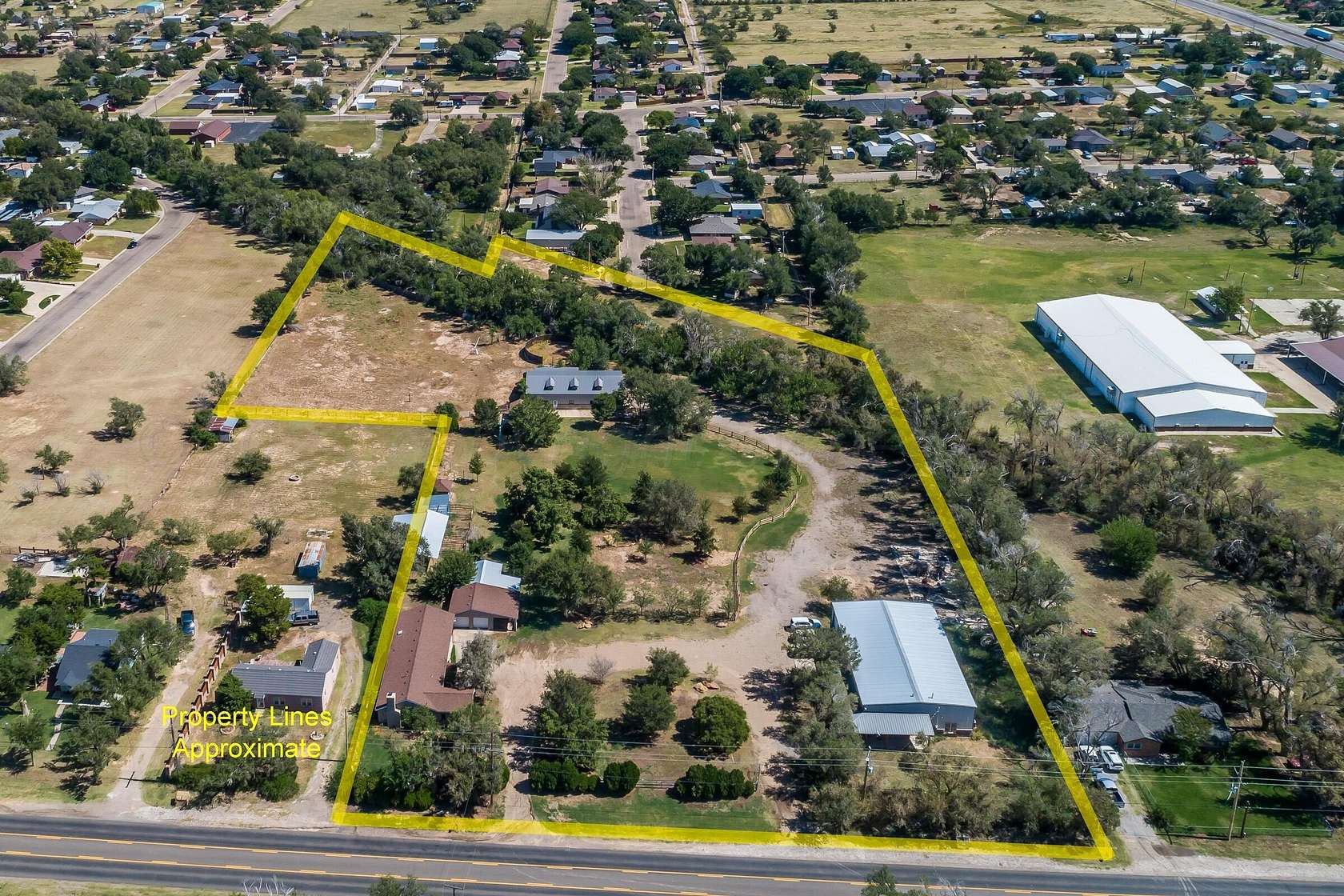 5.62 Acres of Land with Home for Sale in Amarillo, Texas