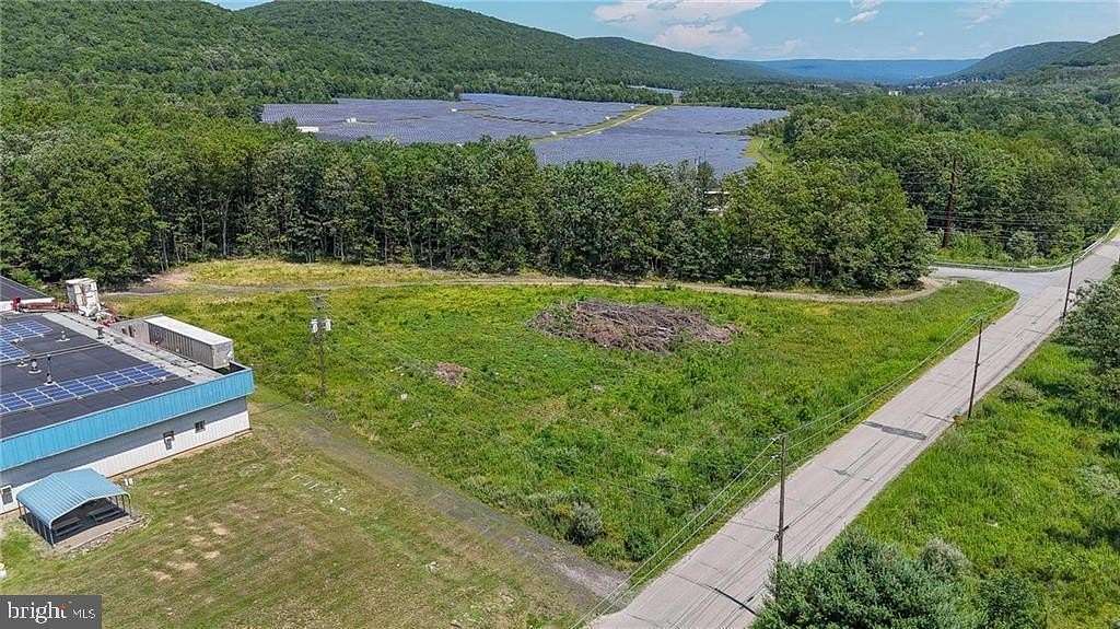 2.51 Acres of Commercial Land for Sale in Nesquehoning, Pennsylvania