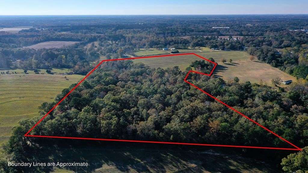 27.56 Acres of Land with Home for Sale in Dothan, Alabama