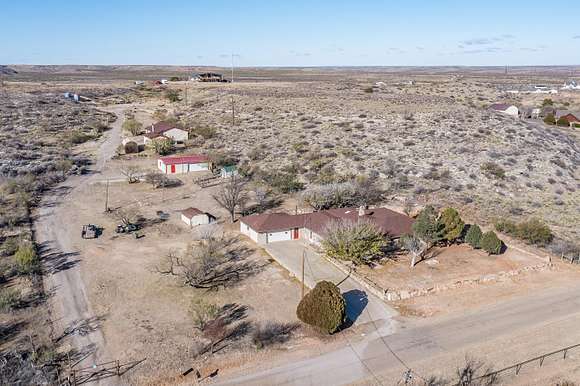 5.17 Acres of Residential Land with Home for Sale in Amarillo, Texas