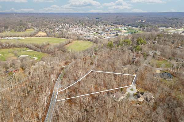 2 Acres of Residential Land for Sale in Nashville, Indiana