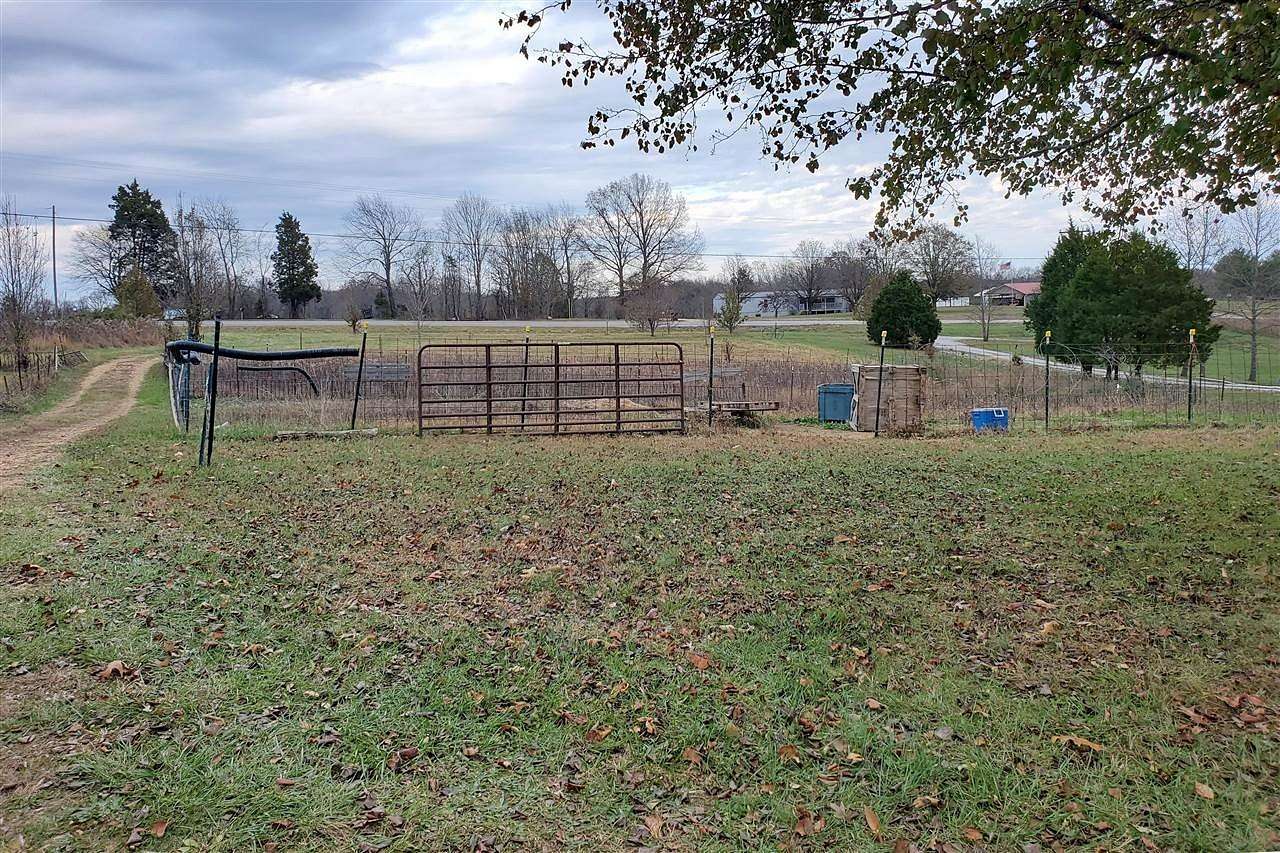 3.11 Acres of Land for Sale in Franklin, Kentucky