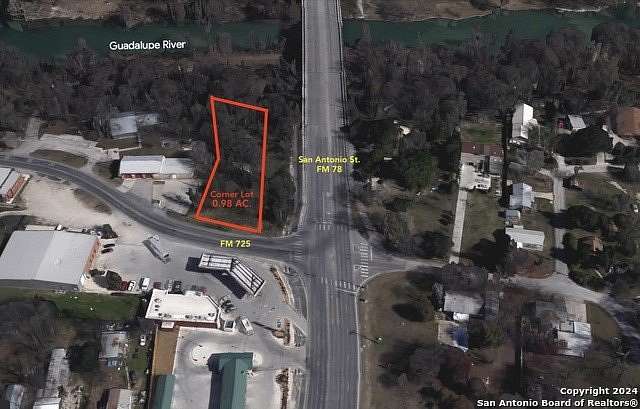 0.98 Acres of Commercial Land for Sale in McQueeney, Texas