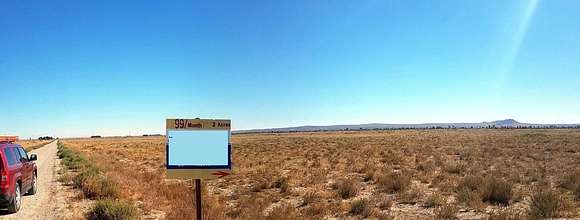 2.581 Acres of Land for Sale in Lancaster, California