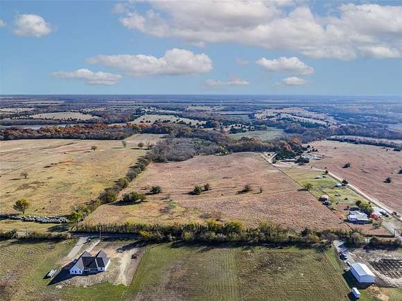 33.59 Acres of Land for Sale in Van Alstyne, Texas