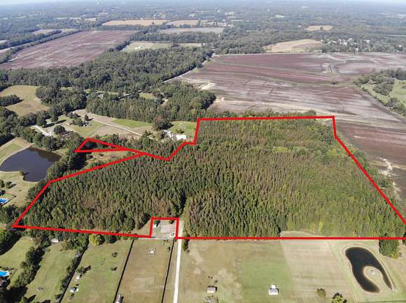 29.42 Acres of Agricultural Land for Sale in Millington, Tennessee