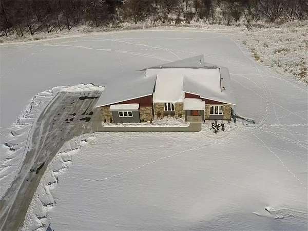 2 Acres of Residential Land with Home for Sale in Rochester, Minnesota