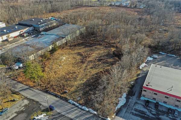 3 Acres of Improved Land for Sale in Newburgh, New York