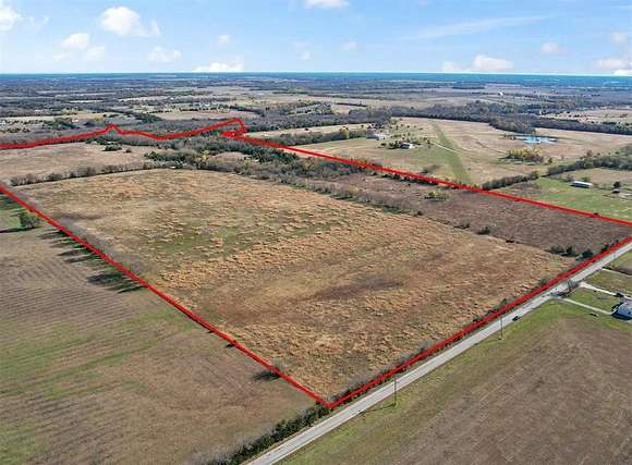 95.983 Acres of Recreational Land & Farm for Sale in Bells, Texas