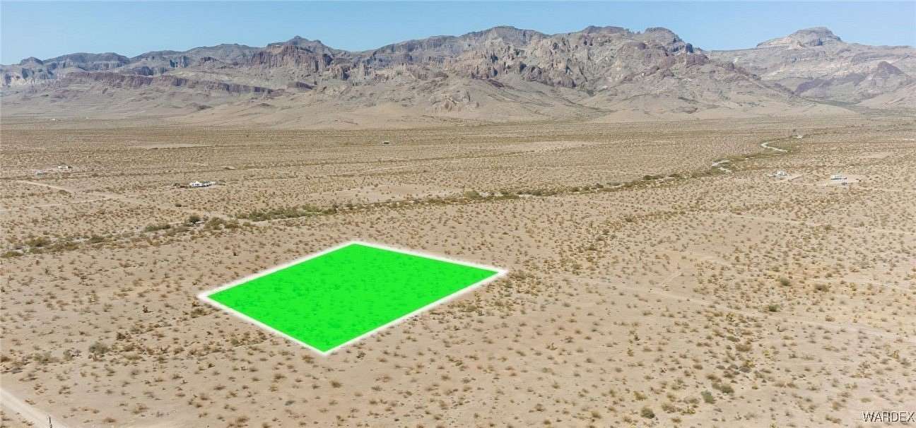 2.35 Acres of Land for Sale in Golden Valley, Arizona