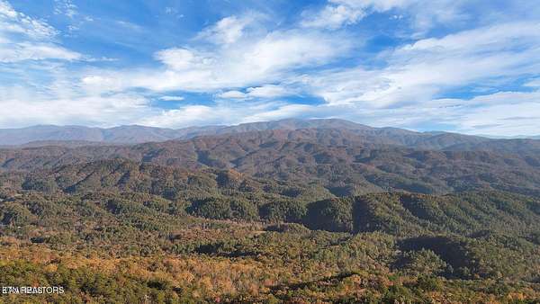 15.2 Acres of Recreational Land for Sale in Maryville, Tennessee