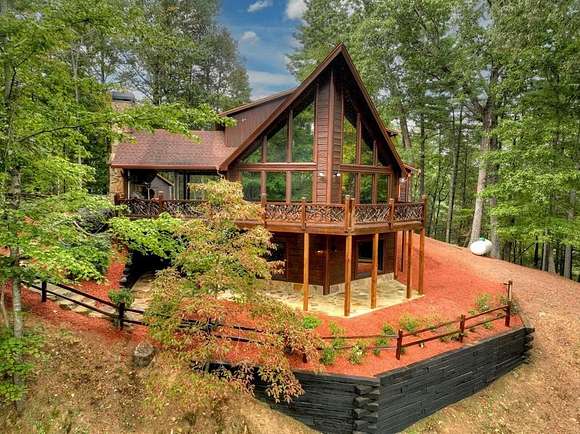 2.83 Acres of Residential Land with Home for Sale in Ellijay, Georgia