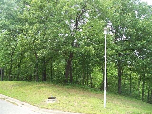 1.281 Acres of Residential Land for Sale in Sand Springs, Oklahoma