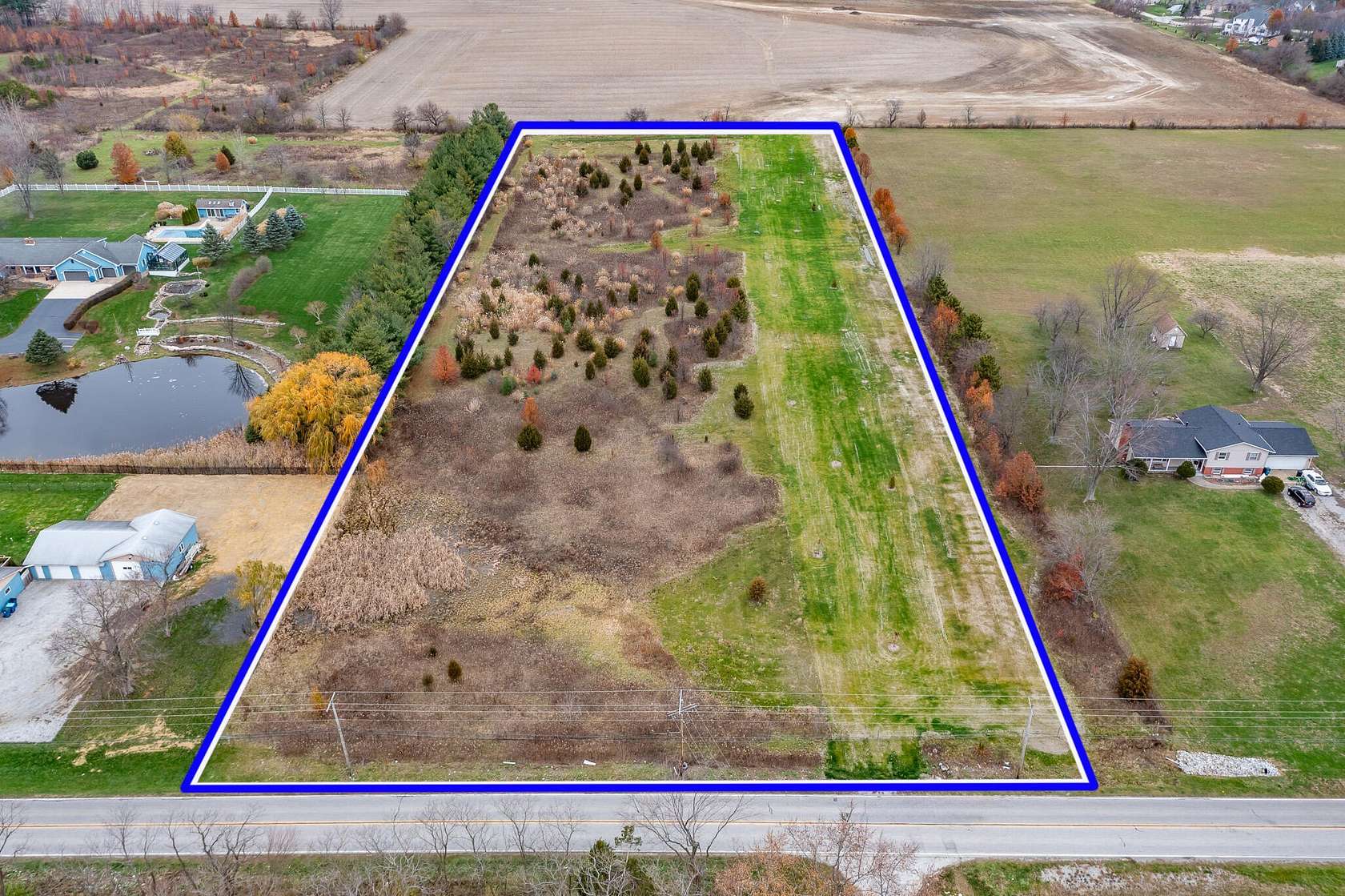 5.58 Acres of Residential Land for Sale in Winfield, Indiana