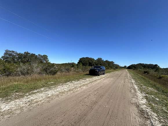 1.25 Acres of Residential Land for Sale in Okeechobee, Florida