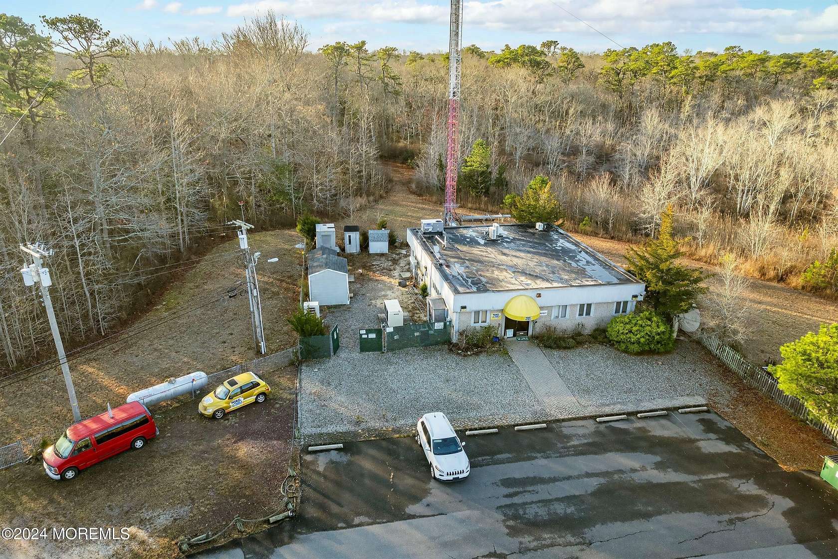 7.47 Acres of Improved Commercial Land for Sale in Manahawkin, New Jersey