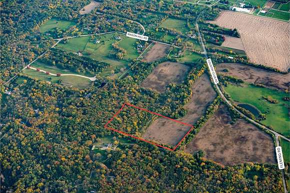 20 Acres of Agricultural Land for Sale in Woodstock, Illinois