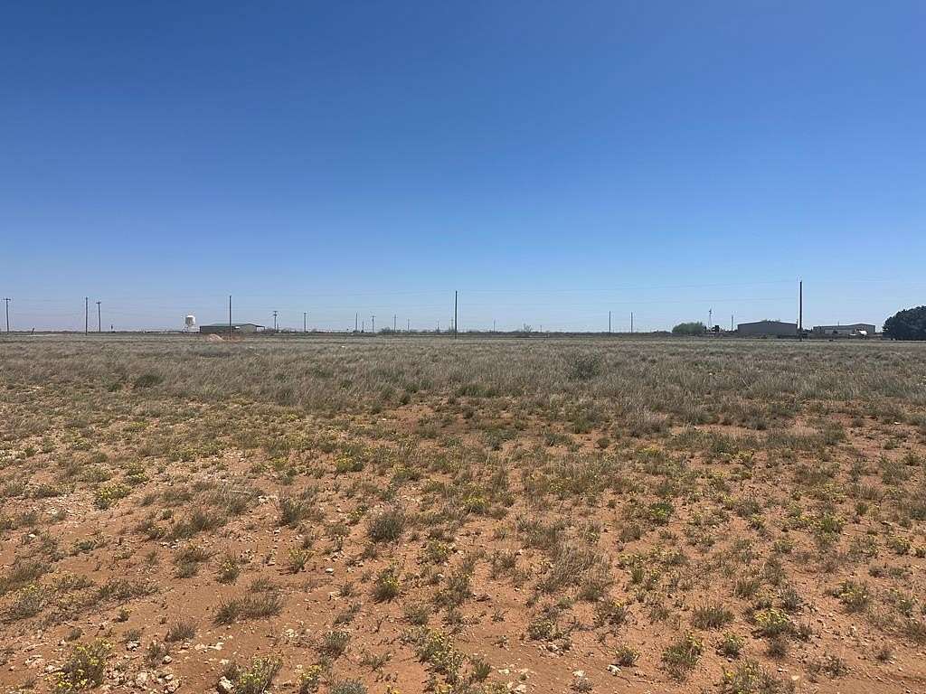 2 Acres of Residential Land for Sale in Seminole, Texas