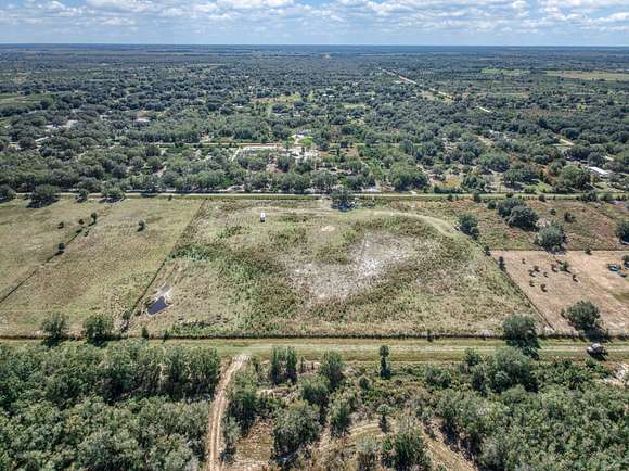 10 Acres of Land for Sale in Okeechobee, Florida