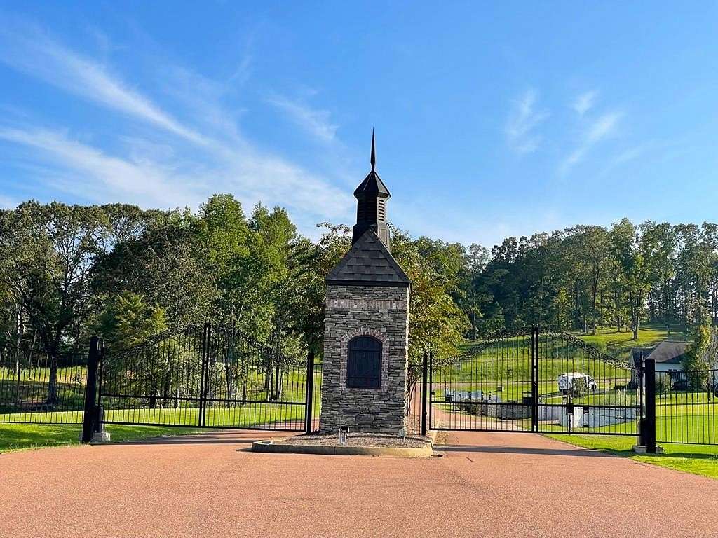 1.5 Acres of Residential Land for Sale in Oxford, Mississippi