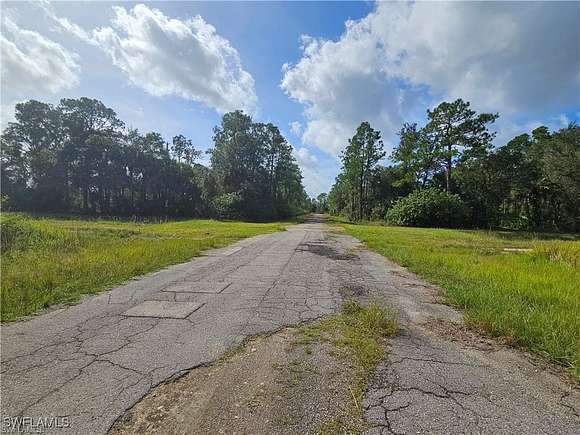 0.275 Acres of Residential Land for Sale in Lehigh Acres, Florida