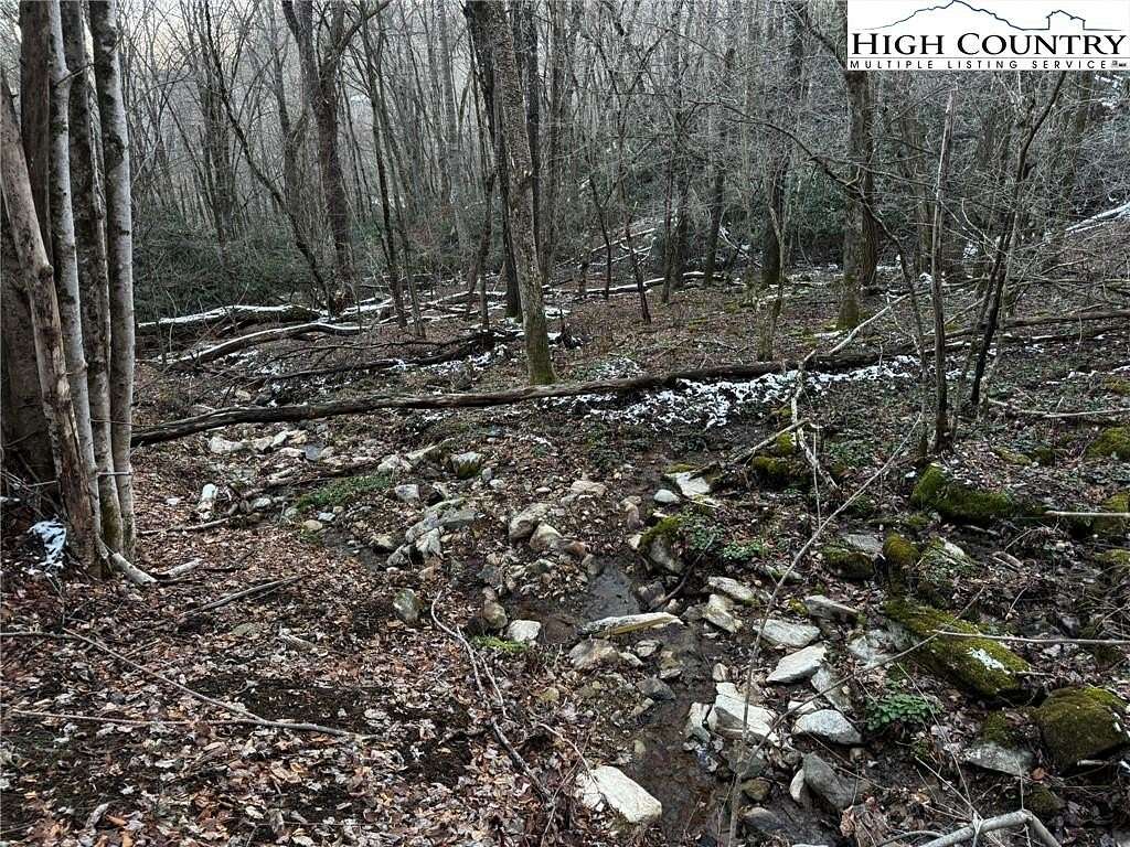 1.31 Acres of Residential Land for Sale in Seven Devils, North Carolina