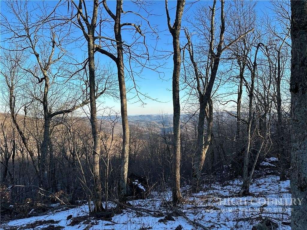1 Acre of Residential Land for Sale in West Jefferson, North Carolina