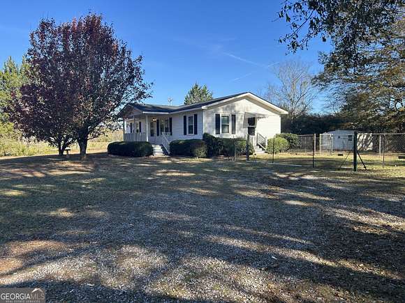 3 Acres of Residential Land with Home for Lease in Senoia, Georgia