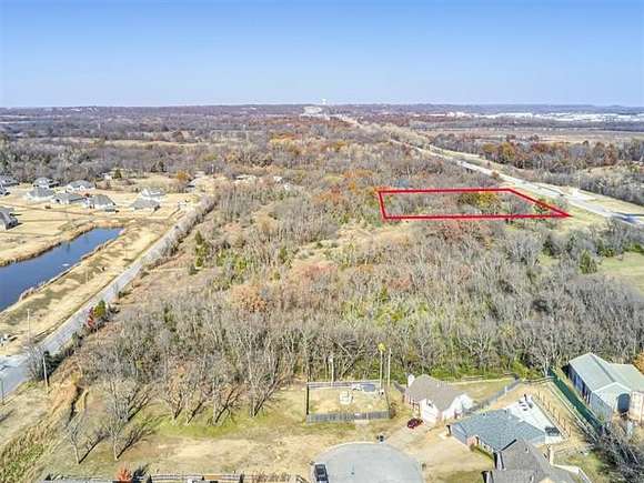 2.592 Acres of Mixed-Use Land for Sale in Catoosa, Oklahoma