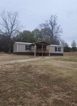 3.3 Acres of Residential Land with Home for Sale in Baldwyn, Mississippi