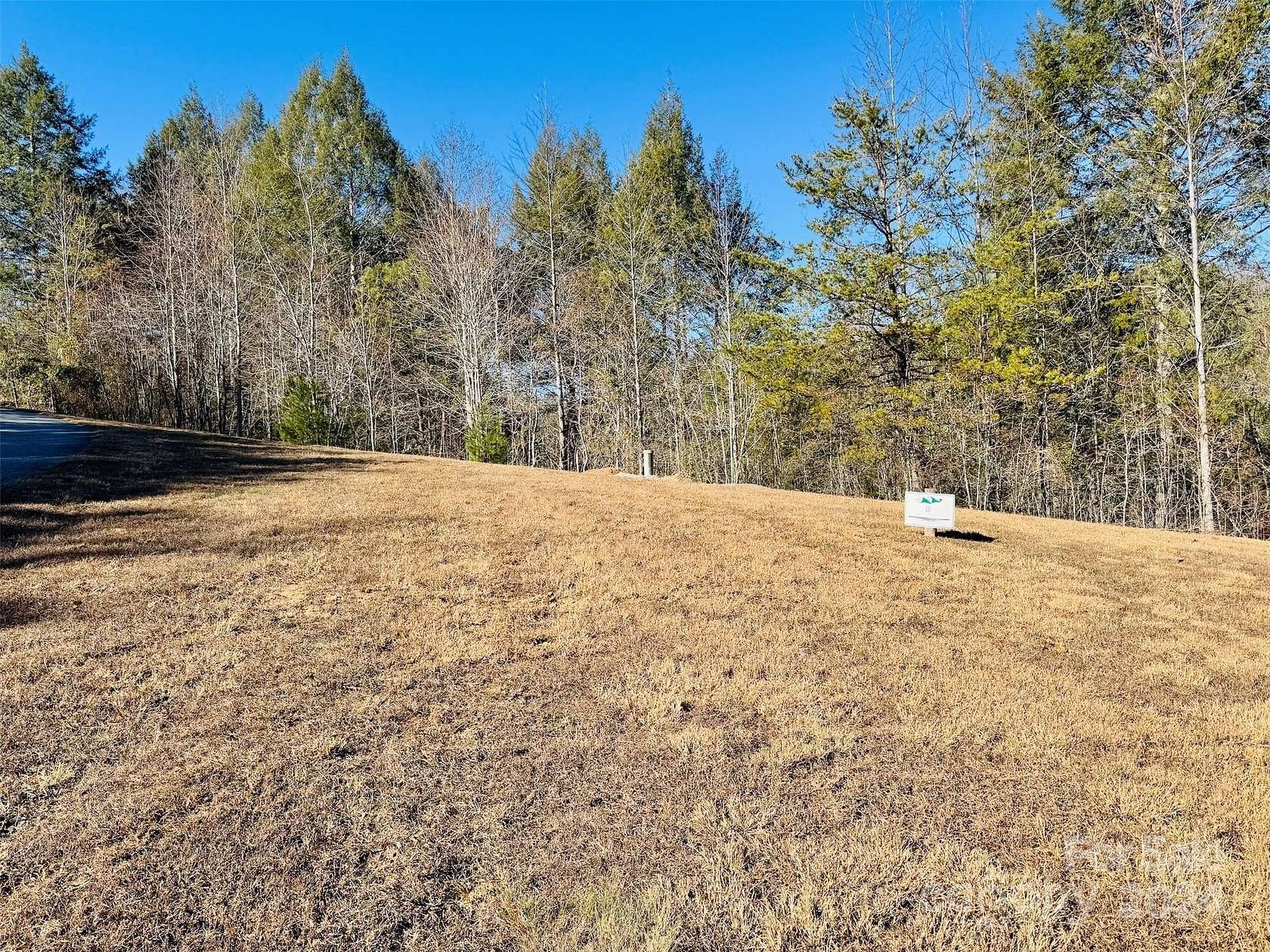 1.3 Acres of Residential Land for Sale in Lenoir, North Carolina