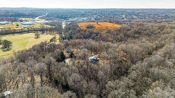 13.14 Acres of Land with Home for Sale in Thayer, Missouri